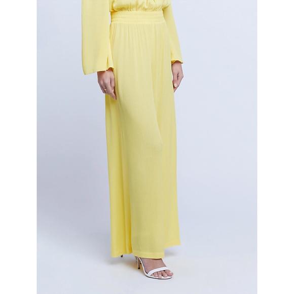 NEW L'AGENCE nikita wide leg pant in light maize - Picture 3 of 4